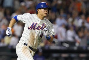wilmer flores