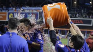 wilmer flores