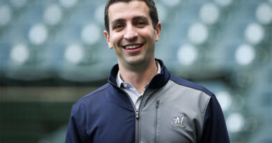 Reports: Mets to Hire David Stearns as President of Baseball Operations